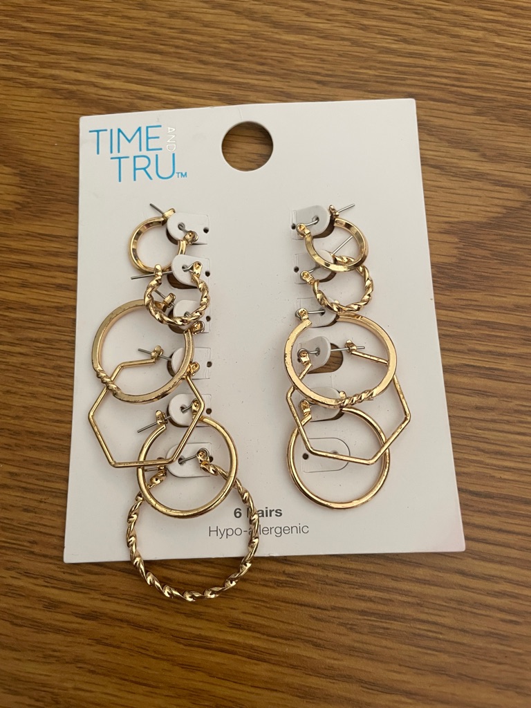 Time And Tru Gold-Tone Mixed Hoop Earring Set 5 Pairs 5$